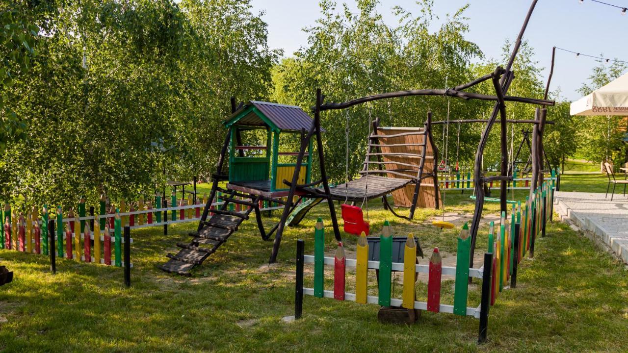 Каньон Hotel Grushevtsy  Bagian luar foto
